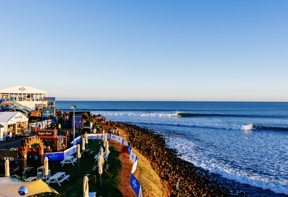 Raglan (1)